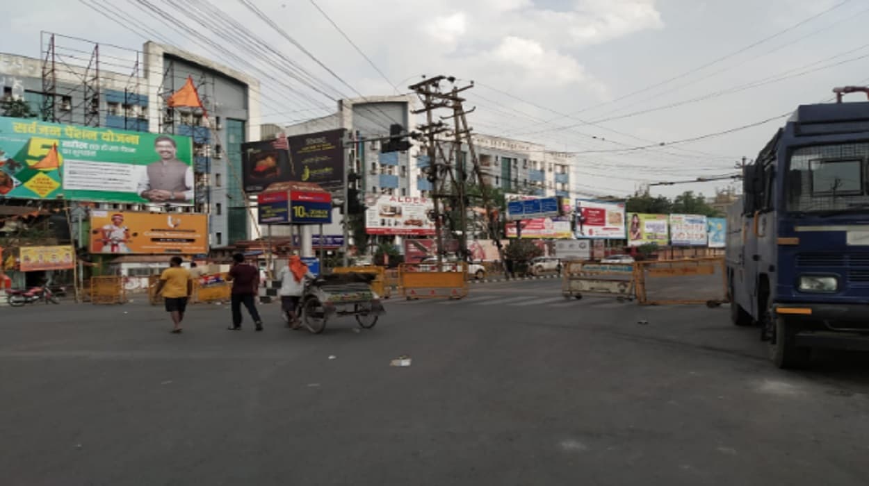Jharkhand bandh: 60/40 नियोजन नीति के खिलाफ झारखंड बंद आज, 1000 पुलिसकर्मियों की तैनाती Jharkhand bandh: 60/40 नियोजन नीति के खिलाफ झारखंड बंद आज, 1000 पुलिसकर्मियों की तैनाती