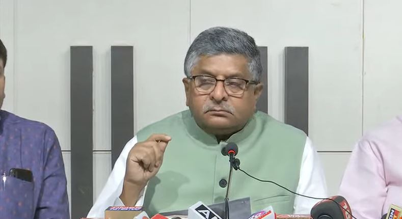 100 Crore Per Month: ‘100 करोड़ उगाही’ पर महाराष्ट्र सरकार को रविशंकर प्रसाद ने धो कर रख दिया, बोले- छोड़ेंगे नहीं, सड़क पर उतरेंगे