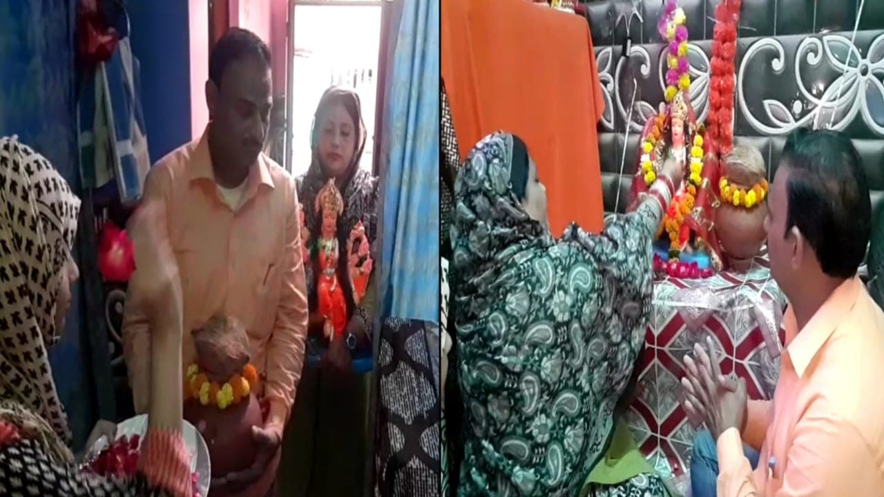 अलीगढ़ की रूबी खान ने रखे पूरे नवरात्रि के व्रत, करेंगी मां लक्ष्मी की पूजा और मनाएंगी करवाचौथ