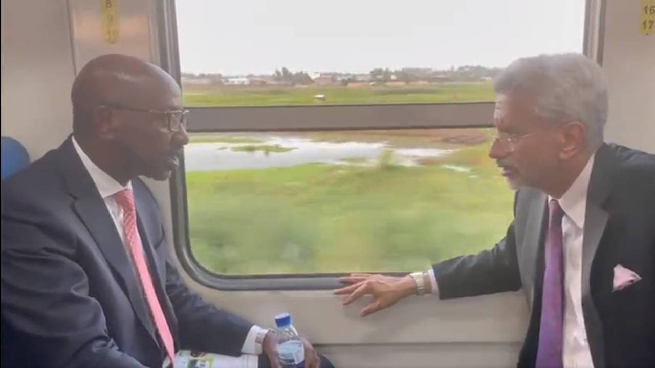 भारत ने BRICS की बैठक में कहा, Covid-19 से मुकाबले के लिए कारोबार को समर्थन देने की जरूरत