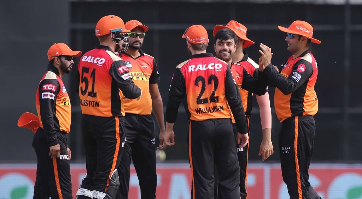 IPL 2021: क्या रद्द हो जायेगा सनराइजर्स हैदराबाद और दिल्ली का आज का मैच, टी नटराजन कोरोना पॉजिटिव