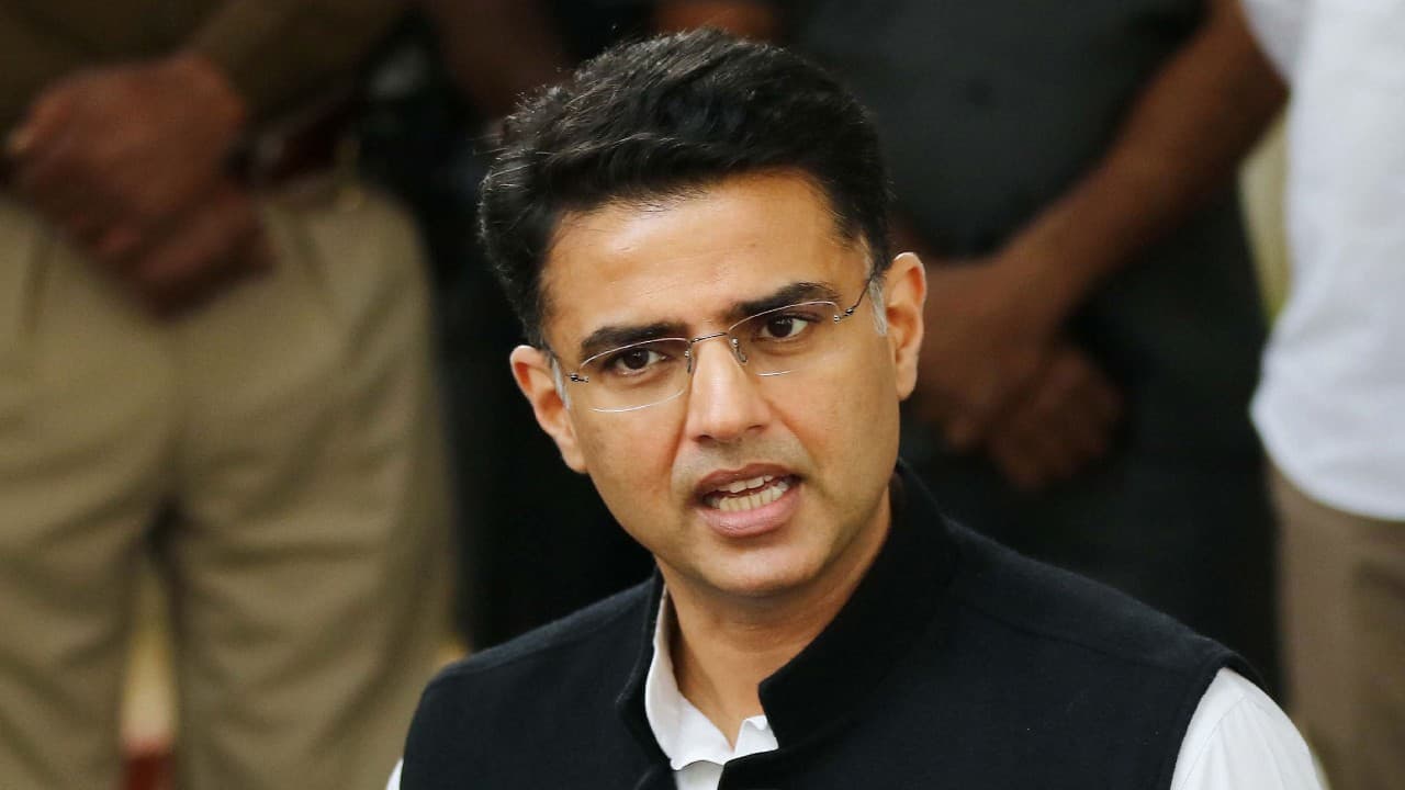 राजस्थान में नयी कैबिनेट के गठन से पहले सचिन पायलट के विरोध में नारेबाजी, मंत्रियों की लिस्ट में हैं इनके नाम