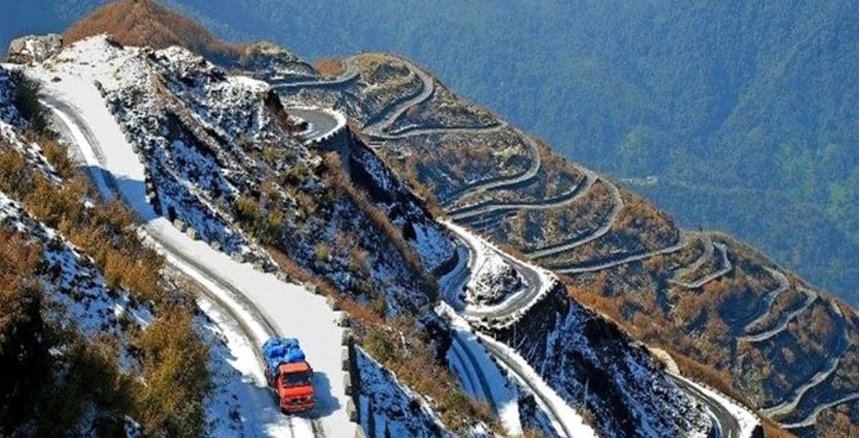 लद्दाख में घूमने के लिए टॉप 4 पर्यटन स्थल, जानिए पूरी डिटेल