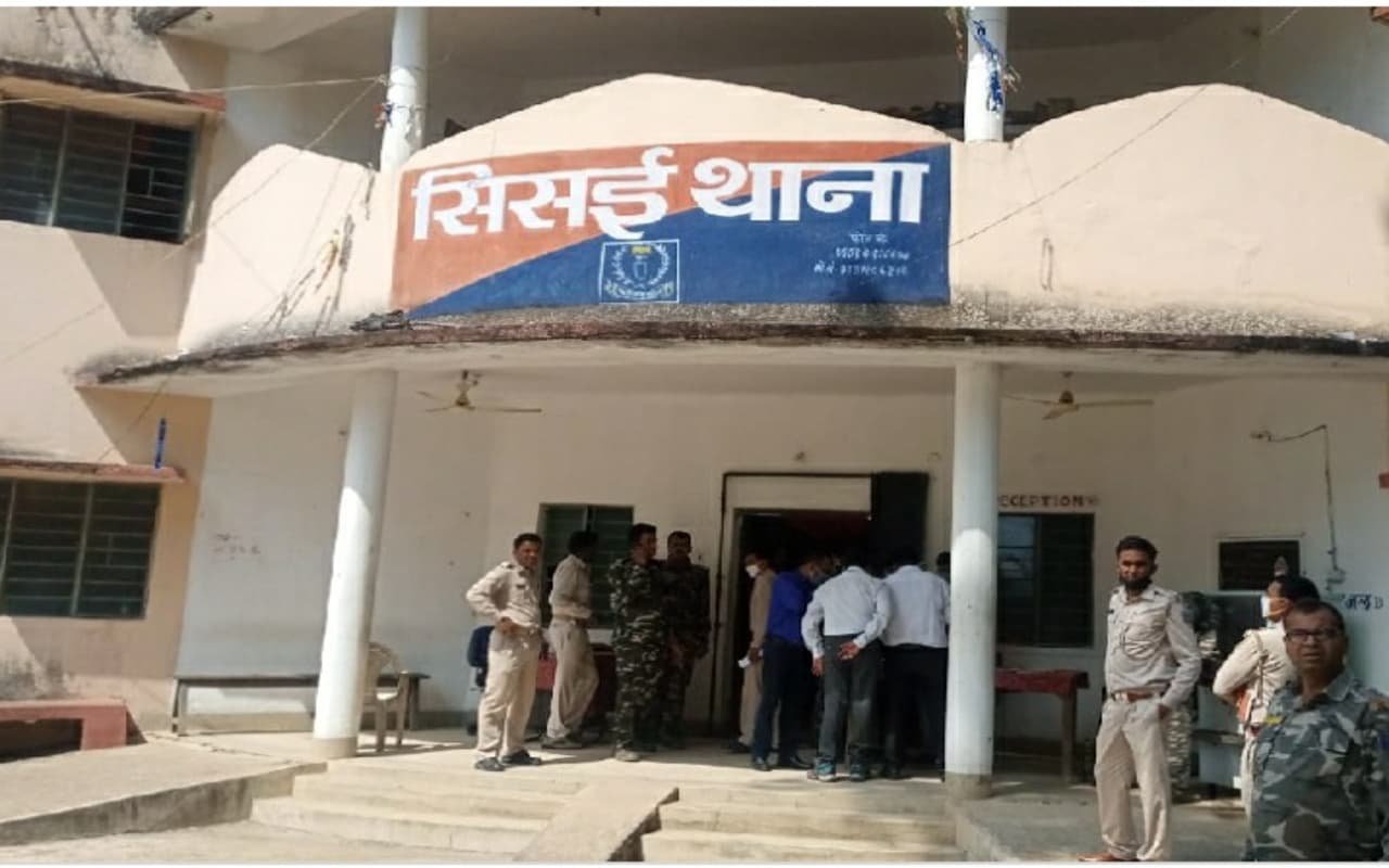 गुमला में पान दुकानदारों को भी नहीं छोड़ रहे अपराधी, रंगदारी नहीं देने पर जान से मारने की दी धमकी