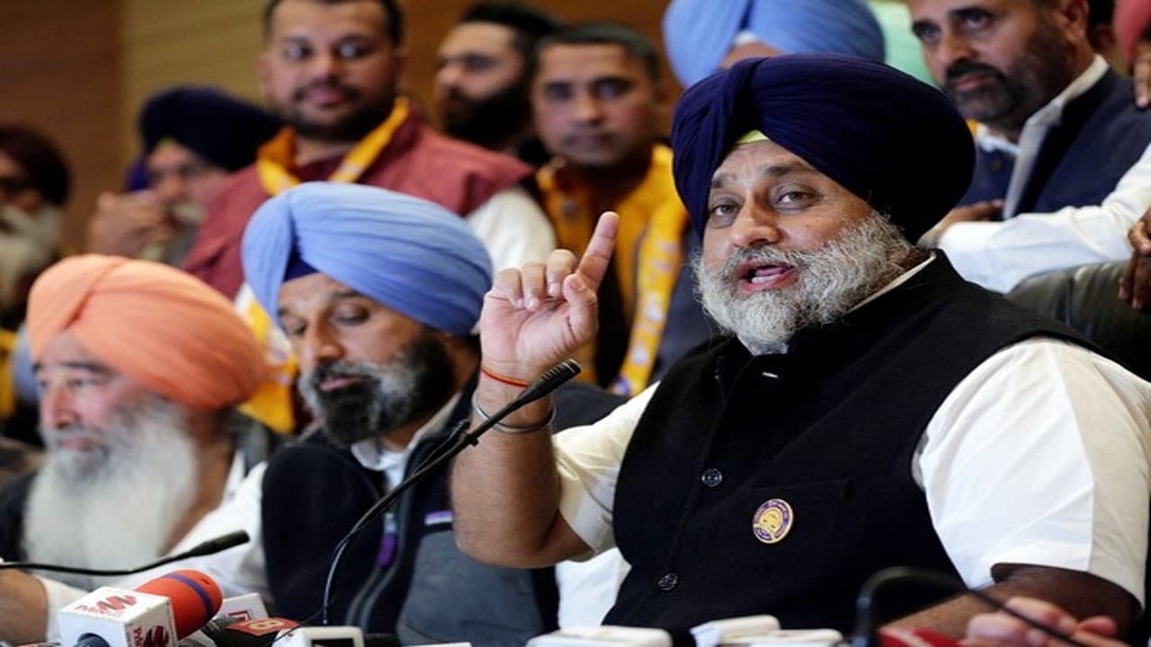 शिरोमणि अकाली दल में बड़ा बदलाव : अब एक परिवार से एक व्यक्ति को ही मिलेगा टिकट, युवा और महिलाओं को तवज्जो