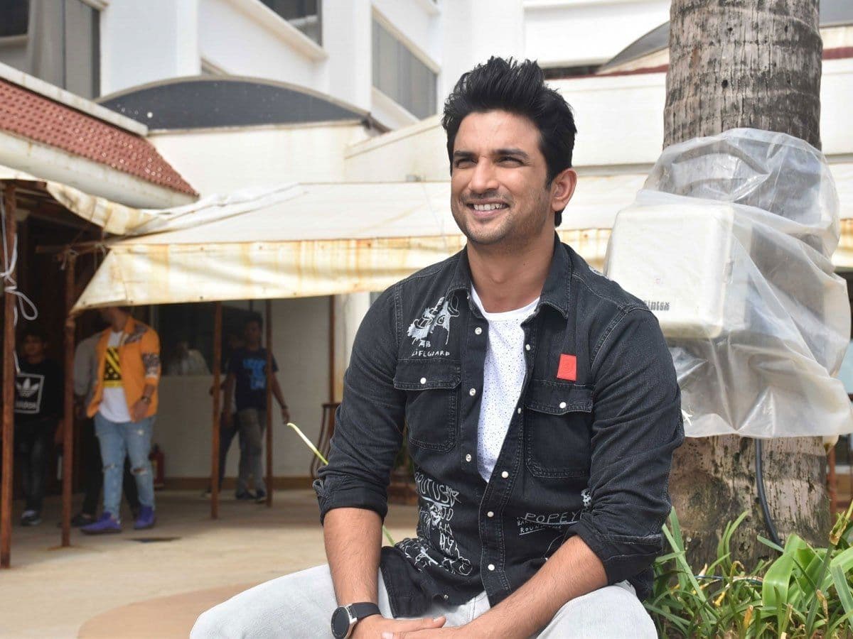 Sushant Singh Rajput Death : सुशांत की मौत के 44 दिन बाद केस में नया मोड़, रिया चक्रवर्ती के खिलाफ एफआईआर