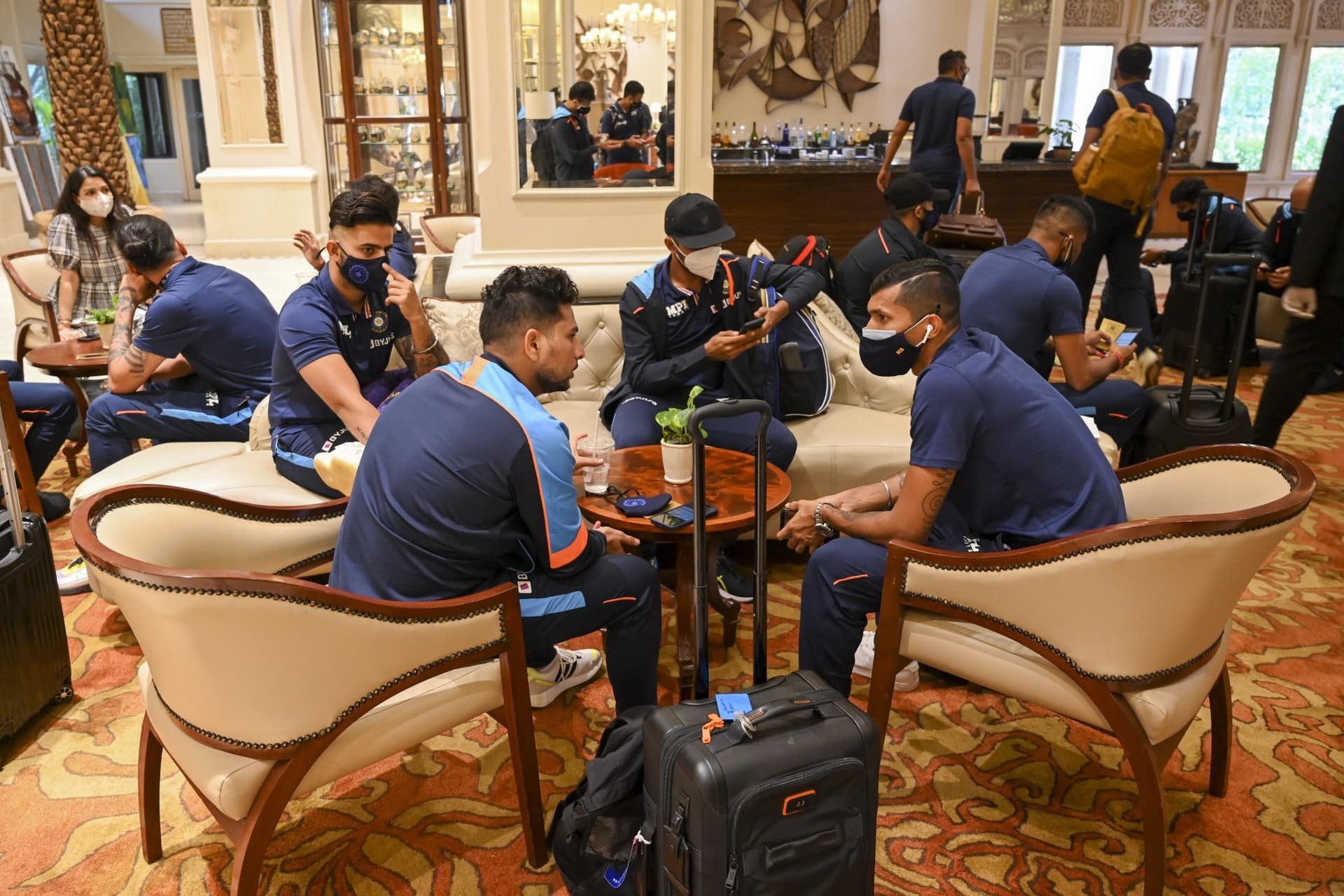 IND vs SL : श्रीलंका पहुंची टीम इंडिया, 13 जुलाई से शुरू होगा दौरा, देखें पूरा कार्यक्रम
