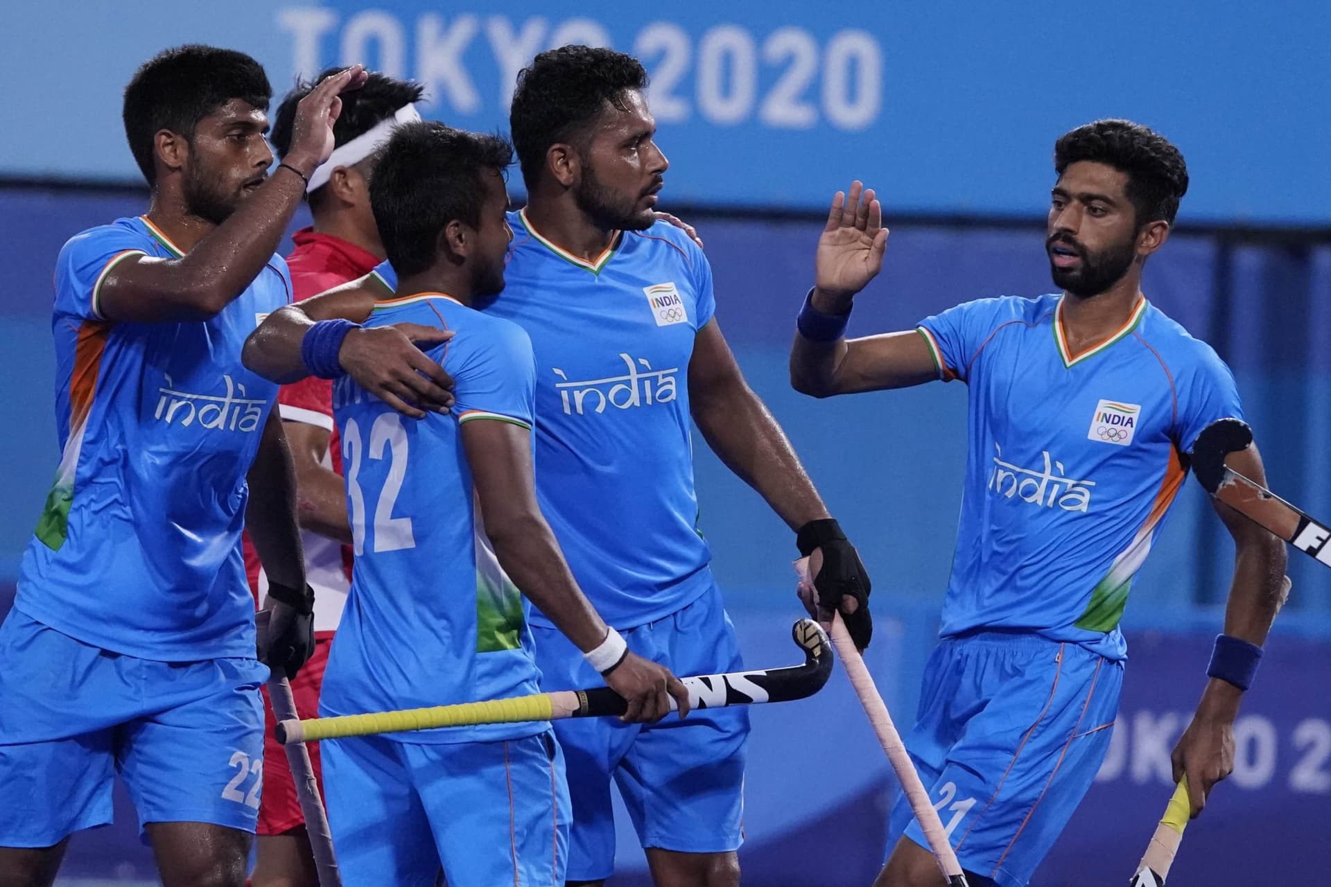 Olympics : भारतीय हॉकी टीम ने ओलंपिक में लगाई जीत की हैट्रिक, क्वार्टर फाइनल में पहुंचकर पदक की उम्मीद बरकरार