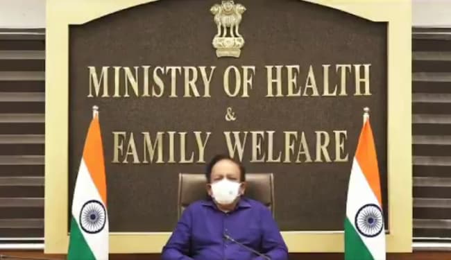 वैश्विक योग सम्मेलन : हर्षवर्धन बोले, कोरोना काल में योग दिवस पर आयोजित नहीं होंगी सामूहिक गतिविधियां, मुख्य संदेश- ‘योग करें, घर पर रहें’