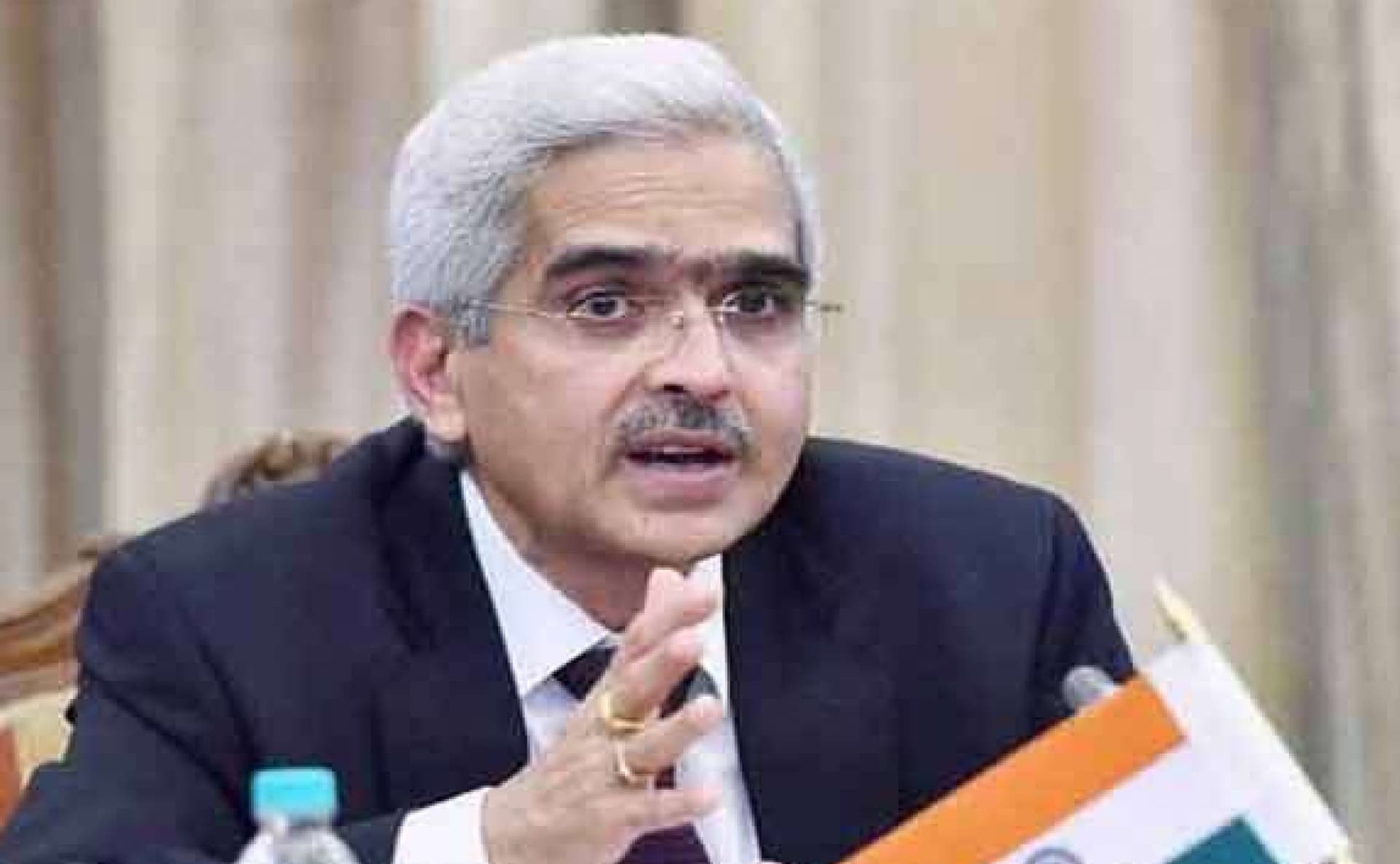 RBI Monetary Policy: ब्याज दरों में नहीं हुआ बदलाव, जानें आप पर क्या पड़ेगा असर