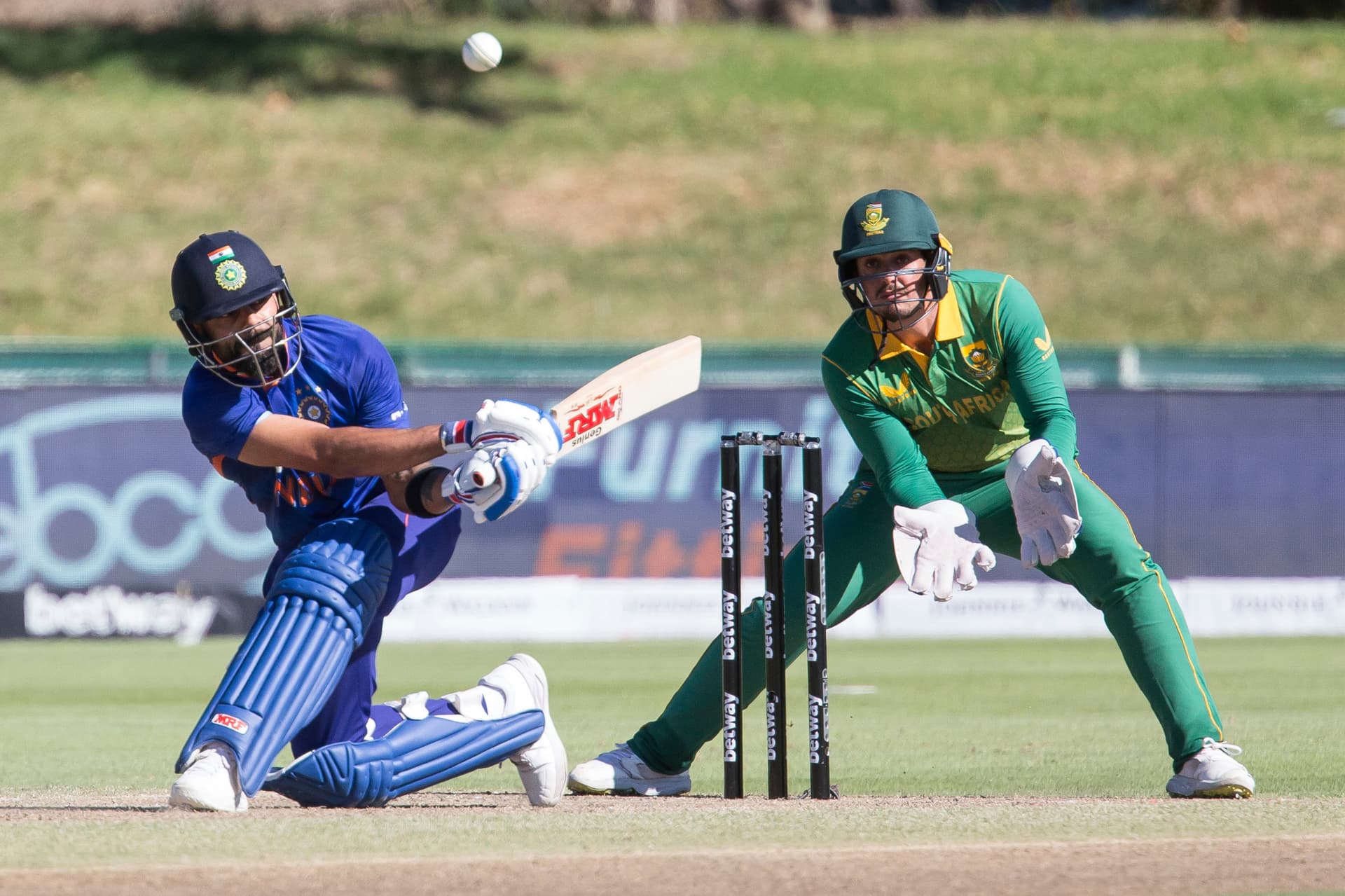 T20 World Cup: विराट कोहली 13 नवंबर को फिर काटना चाहते हैं केक, फैंस के साथ मनाया जन्मदिन