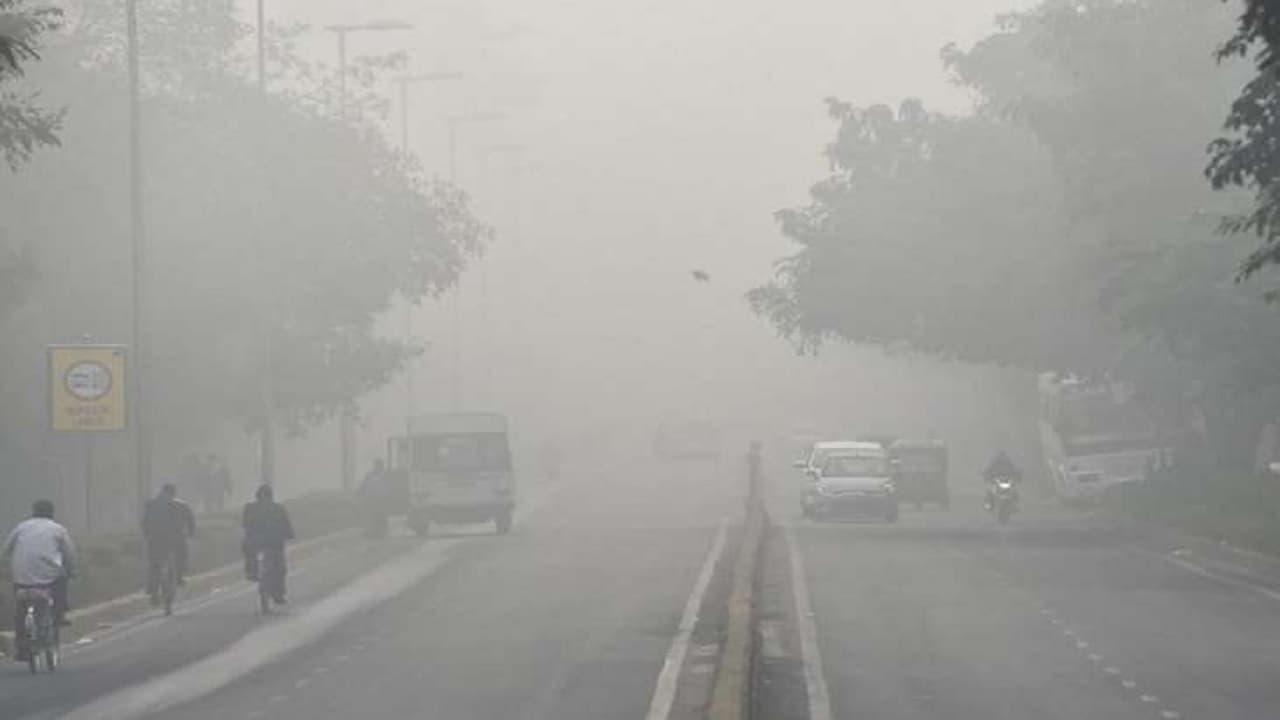 Weather News:पहाड़ से मैदान तक कंपकंपाने वाली ठंड से लोगों का बुरा हाल, IMD ने जारी किया 48 घंटे का अलर्ट