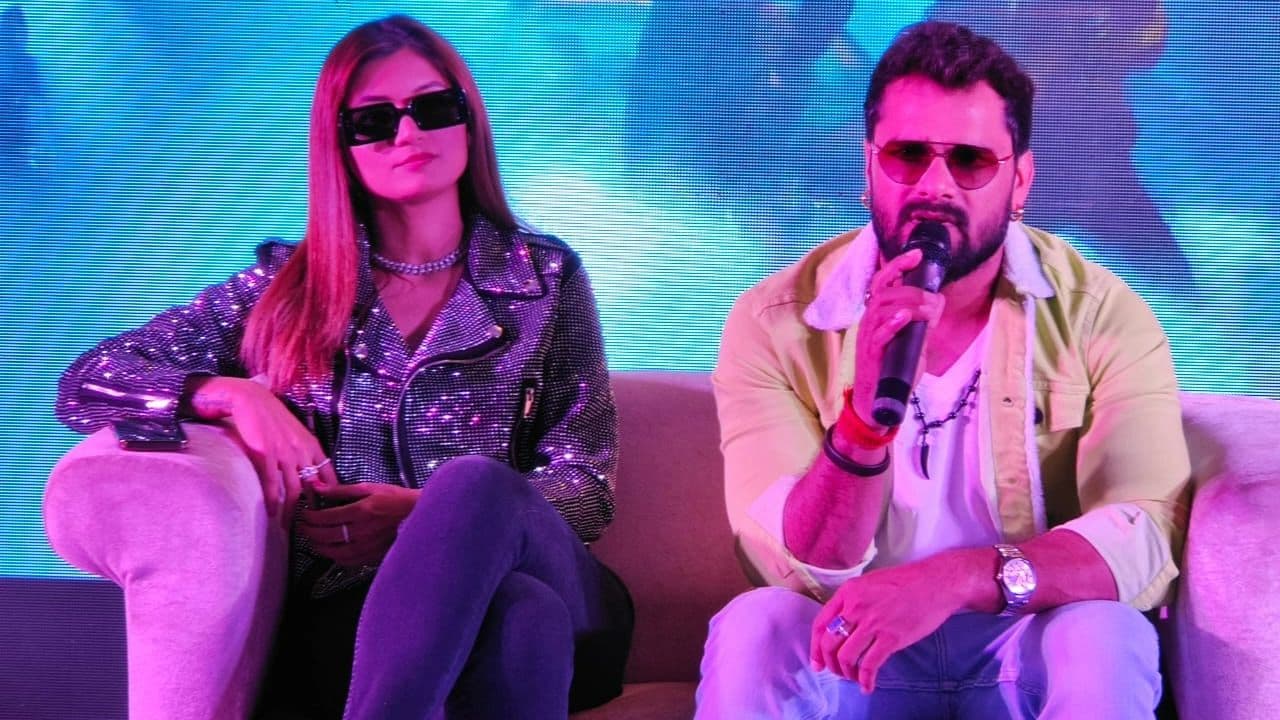 खेसारी लाल यादव और शिप्रा गोयल का ‘रोमांटिक राजा’ गाना रिलीज, फैंस बोले- वाह क्या जोड़ी है