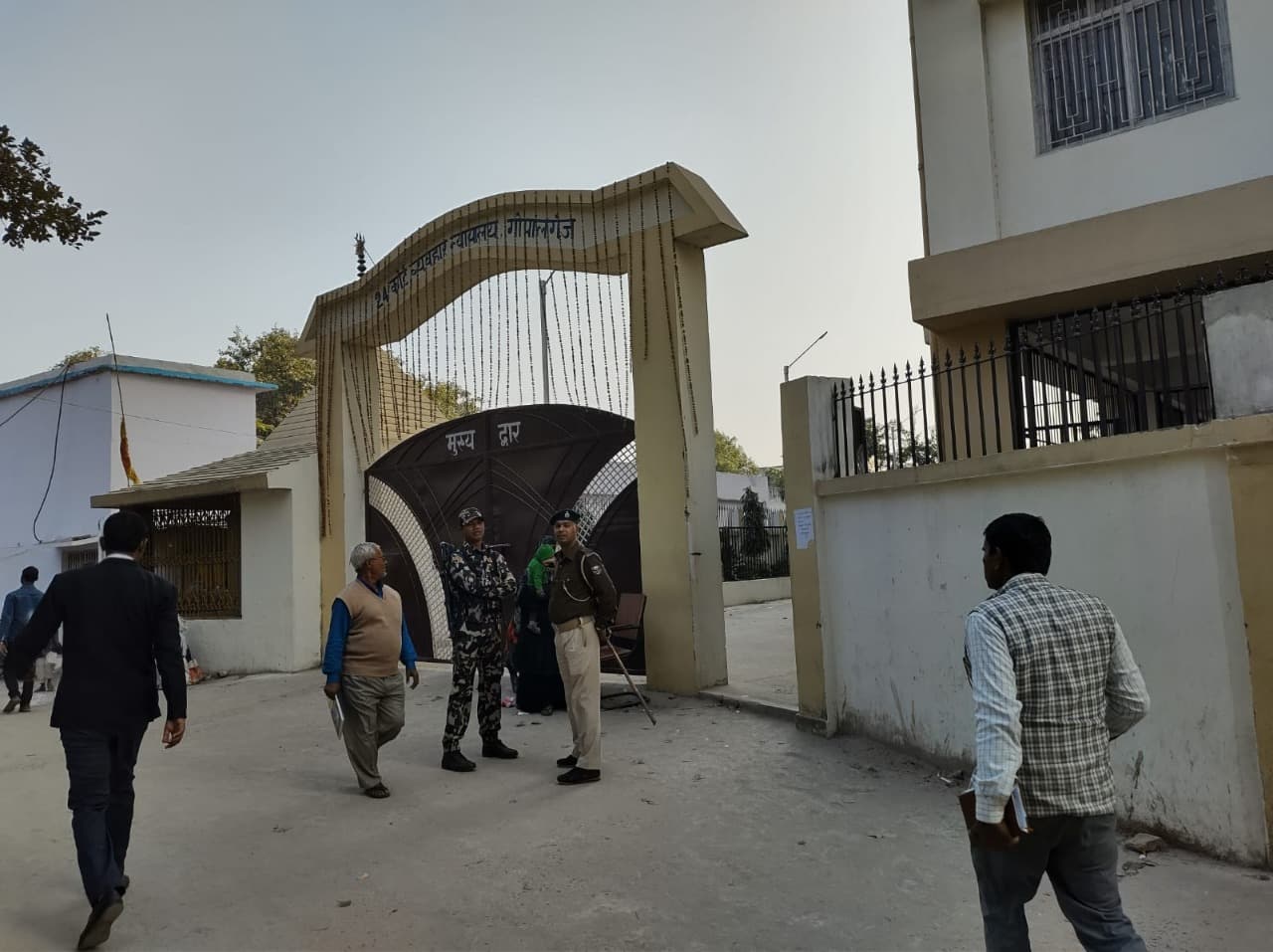 Bihar News: यूपी बॉर्डर से शराब लाने वाले हरियाणा के तीन तस्करों को 10 साल की सजा, आठ माह बाद फैसला आज
