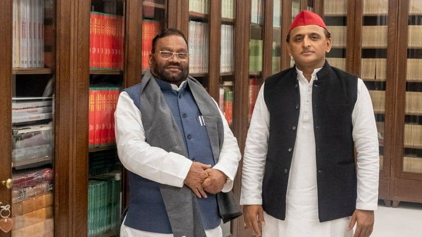 UP MLC Chunav 2022: स्वामी प्रसाद मौर्य को विधान परिषद भेजेंगे अखिलेश यादव, कल करेंगे नामांकन