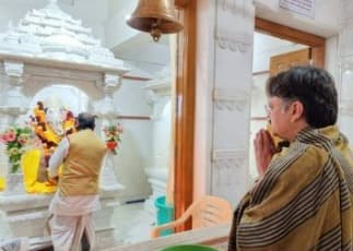 UP Chunav 2022: Twitter पर ट्रेंड कर रहे Rajeshwar Singh, यूजर्स बोले- VRS ले लिया तो रिटायर समझे क्या…