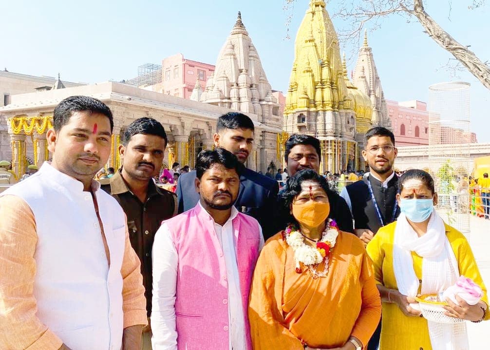 साध्वी निरंजन का विपक्ष पर हमला, कहा- एक पार्टी आतंकियों के मुकदमे लेती है वापस, एक ठोकने का करती है काम