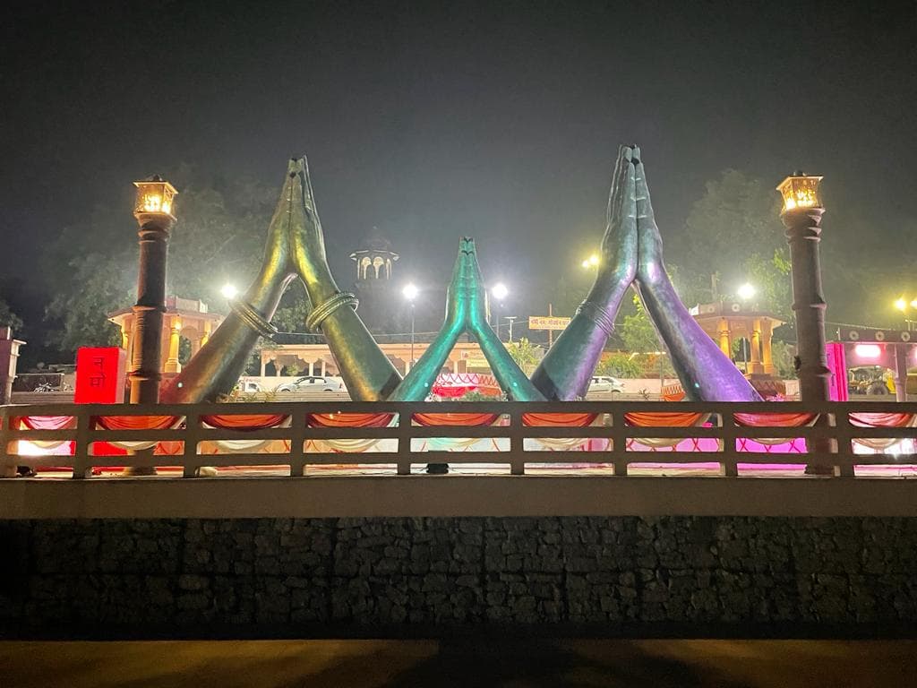 PM मोदी का ड्रीम प्रोजेक्ट Namo Khidkiya Ghat बनकर तैयार, खूबसूरती ने जीता लोगों का दिल, देखें Photos