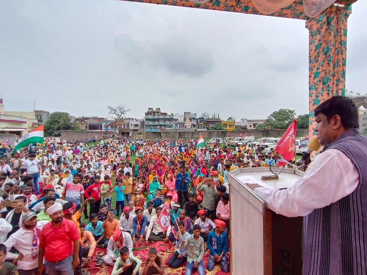Bihar politics: समाज के लिए शक्तिशाली लोगों से लड़ाई कर रहा हूं, पढ़िए मुकेश सहनी ऐसा क्यों बोल रहे?