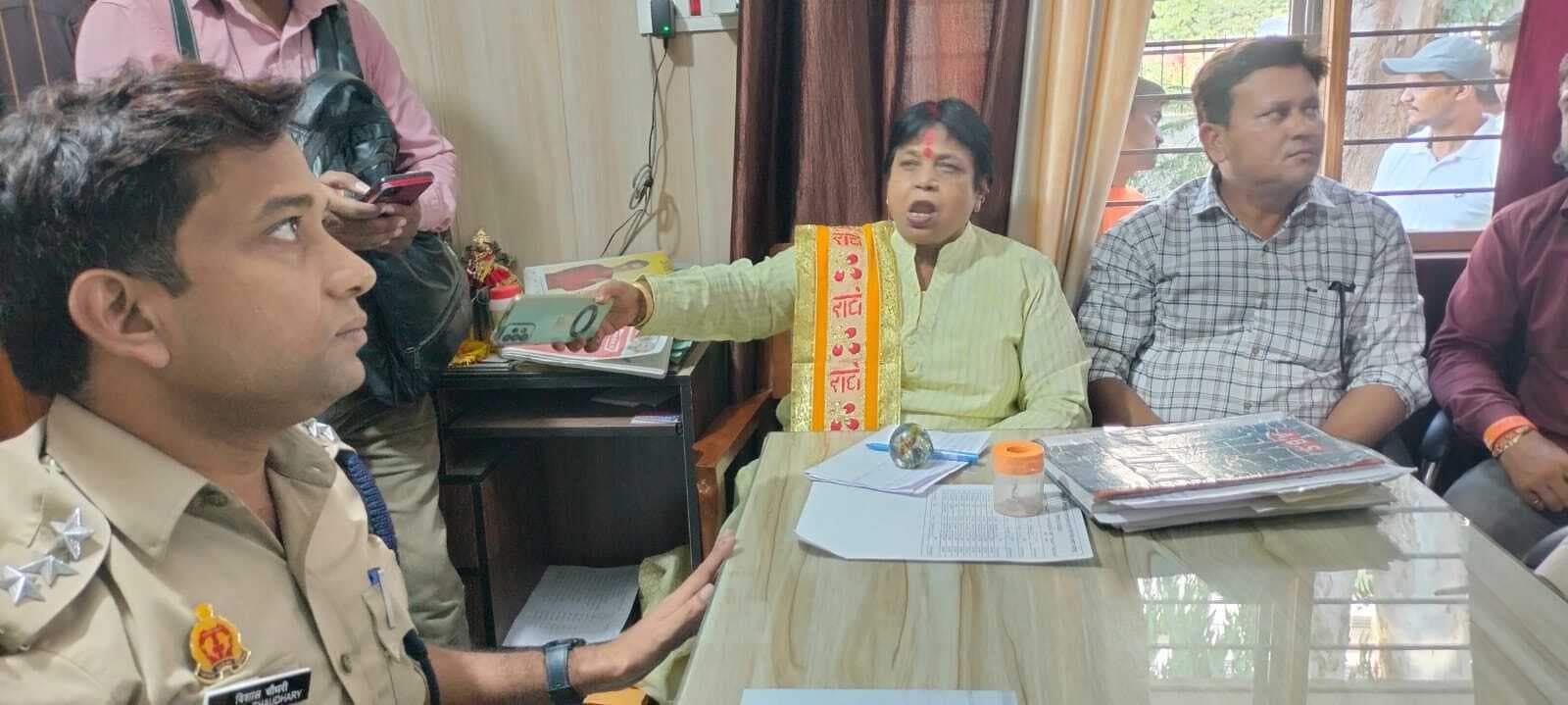 The Kerala Story : अलीगढ़ में ‘ द केरला स्टोरी ‘ जैसा केस सामने आया, हिन्दू युवती को भगा ले गई माई खान
