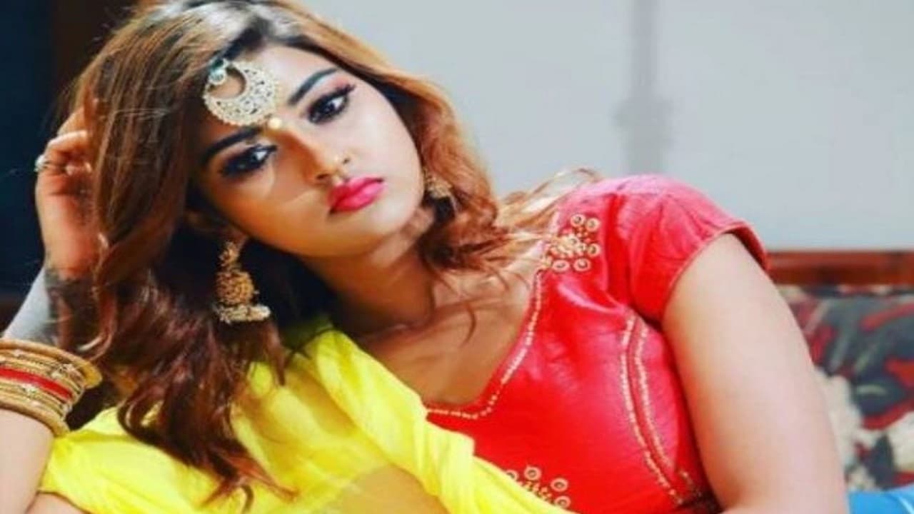 आकांक्षा दुबे की पोस्टमार्टम रिपोर्ट आने के बाद मचा हड़कंप, अभिनेत्री के पेट से संदिग्ध भूरा पदार्थ बरामद