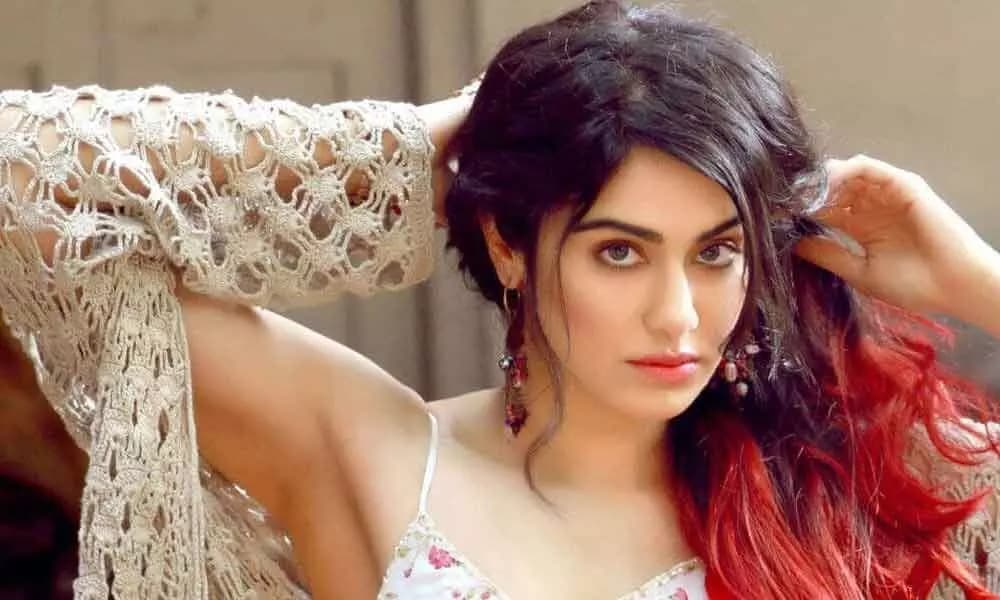 बॉलीवुड इंडस्ट्री के नेगेटिव साइड को लेकर अदा शर्मा का सनसनीखेज खुलासा, कहा- वे पहले सेट पर…