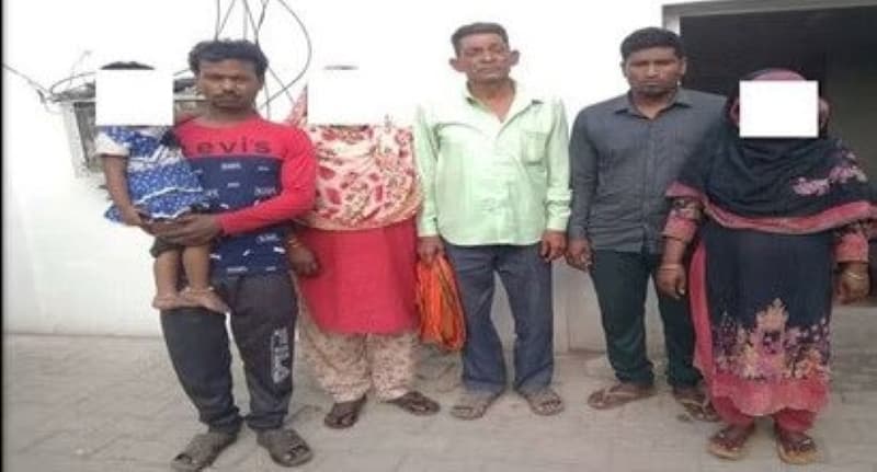 आगरा: एटीएस ने पांच बांग्लादेशियों को किया गिरफ्तार, महिला भारत में कराती थी घुसपैठ, ऐसे हुआ खुलासा…