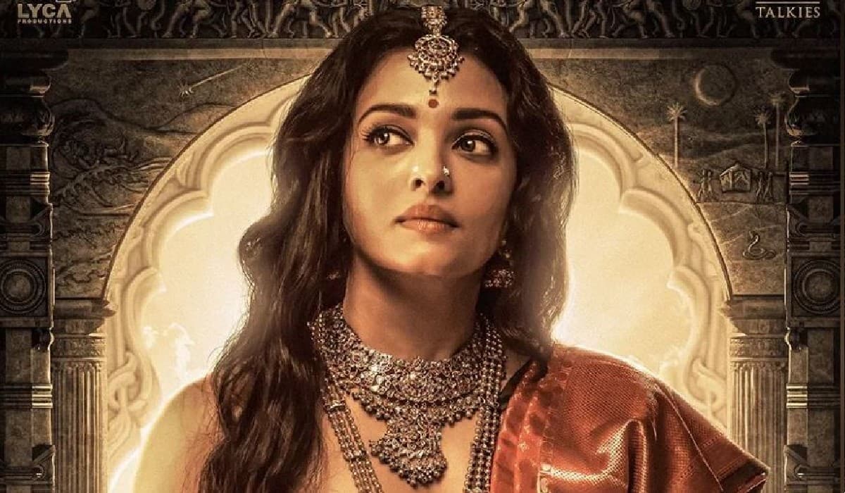 Ponniyin Selvan: रानी नंदिनी के किरदार में ऐश्वर्या राय का लुक, मेकर्स बोले- प्रतिशोध का एक खूबसूरत चेहरा