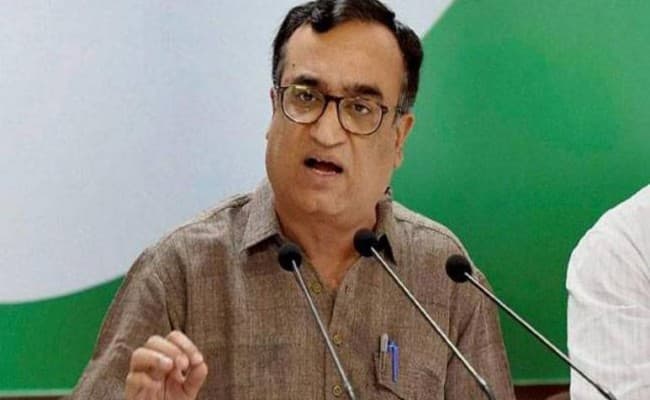 कांग्रेस ने पूछा-केजरीवाल बताएं कि क्या दिल्ली में कोरोना तीसरे चरण में पहुंच रहा है