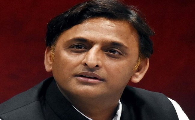 विधानसभा सत्र से पहले सदन के सदस्यों के लिए हों कोरोना से बचाव के प्रबंध : अखिलेश
