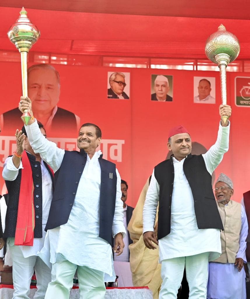 Mainpuri By-Election: ‘छोटे नेताजी’ के नाम से बुलायें अखिलेश यादव को, चाचा शिवपाल यादव ने दिया नया नाम