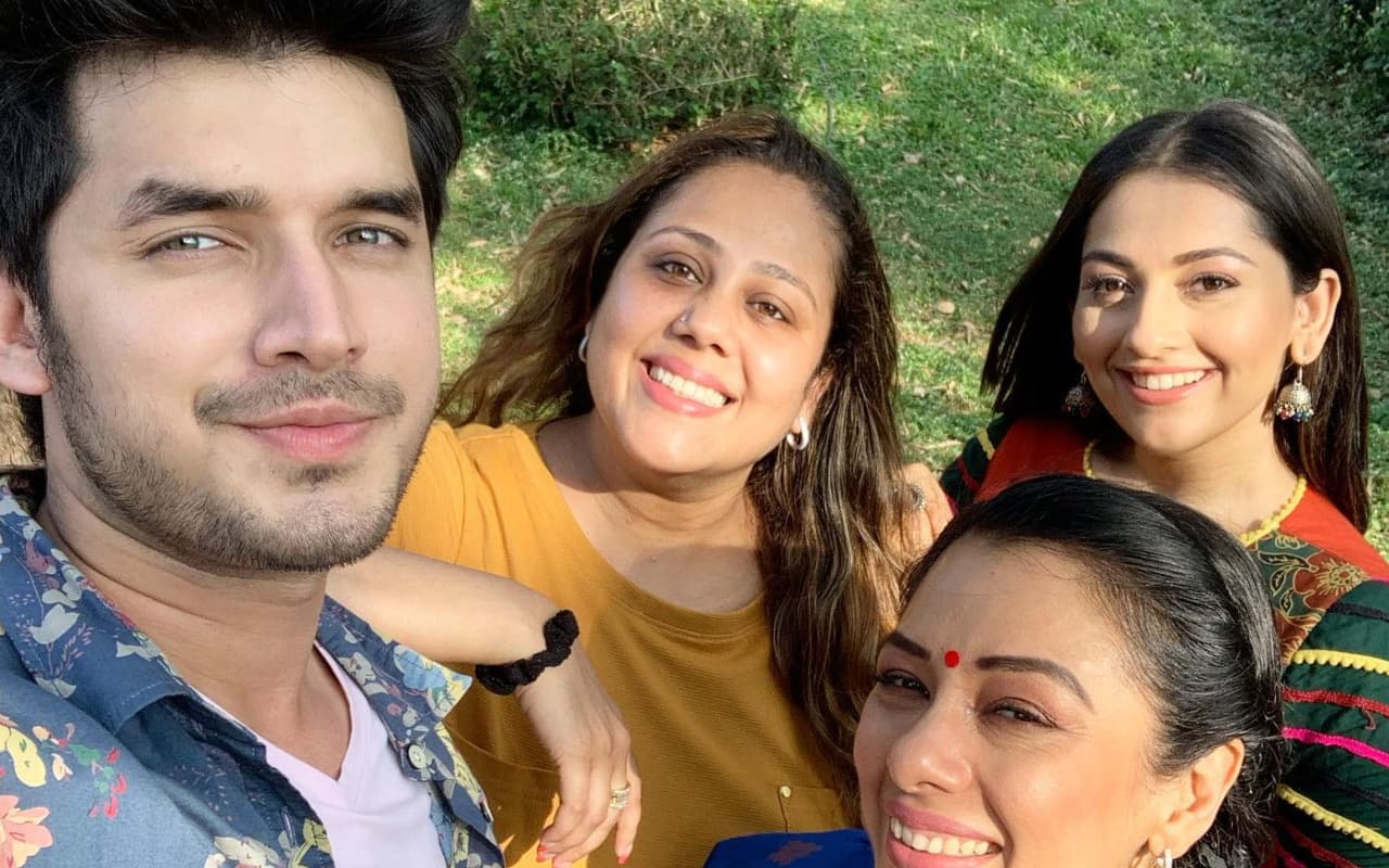 Anupama की ये एक्ट्रेस ग्लैमर छोड़ बनी ‘कृष्ण भक्त’, 23 साल की उम्र में लिया बड़ा फैसला, जानिए कौन है वो?