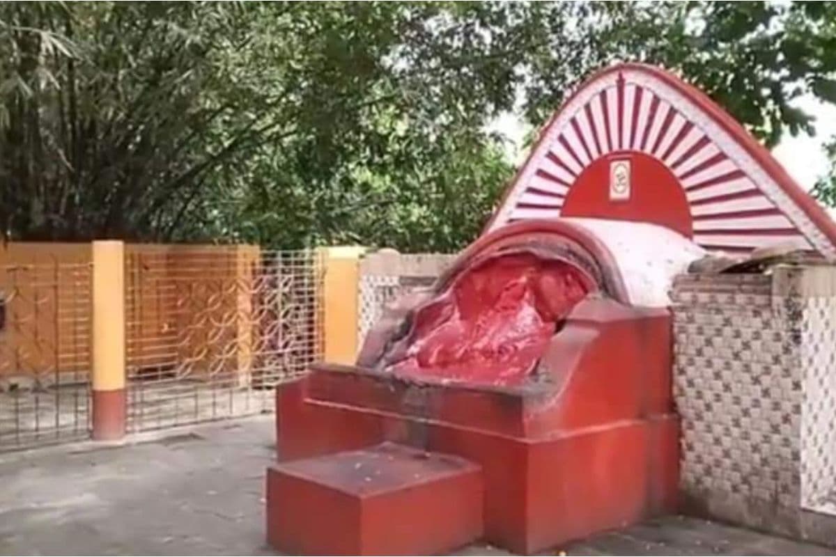Durga puja 2023 : बिना प्रतिमा के ही सैकड़ों वर्षों से बीरभूम में दुर्गा रूप में क्षेपाकाली की होती आ रही पूजा