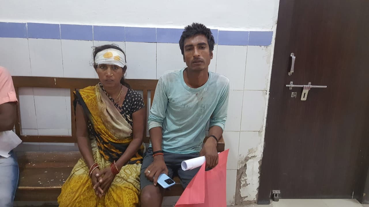बिहार: तेज रफ्तार ट्रक ने ऑटो में मारी टक्कर, वृद्ध की इलाज के दौरान मौत, दो लोग घायल
