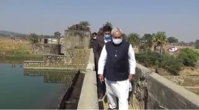 बीयर परियोजना का निरीक्षण करने पहुंचे सीएम नीतीश कुमार, मुंगेर के कई गांवों में खेतों तक पहुंचेगा पानी