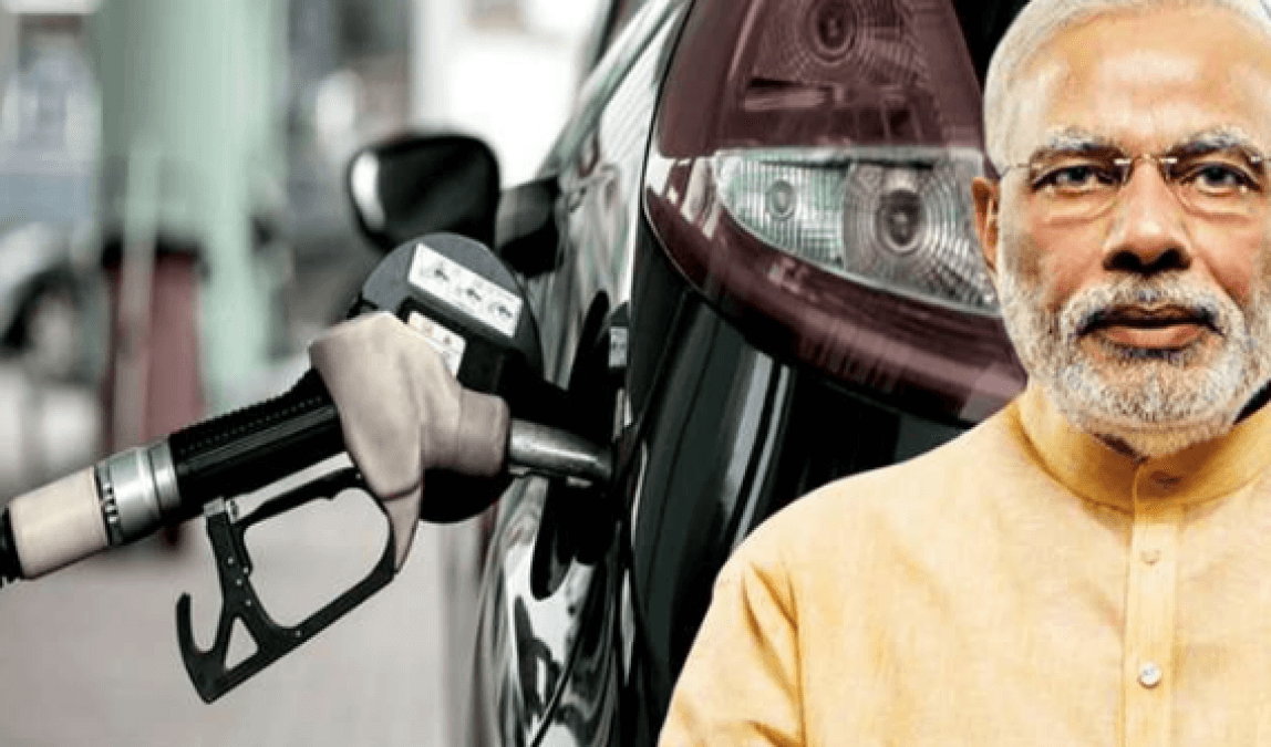 पीएम मोदी ‘इलेक्ट्रिक वाहन नीति 2024’ से करेंगे काया पलट, हर आम भारतीय के पहुंच में होगी इलेक्ट्रिक कार!