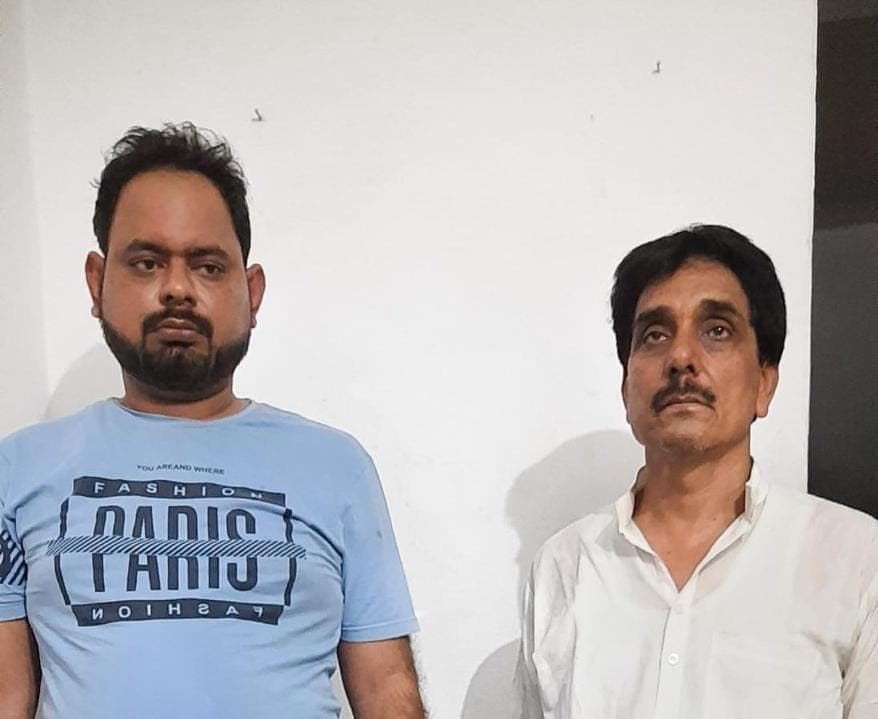 बरेली में STF की बड़ी कार्रवाई, एक करोड़ के स्मैक के साथ दो तस्कर को दबोचा बरेली में STF की बड़ी कार्रवाई, एक करोड़ के स्मैक के साथ दो तस्कर को दबोचा