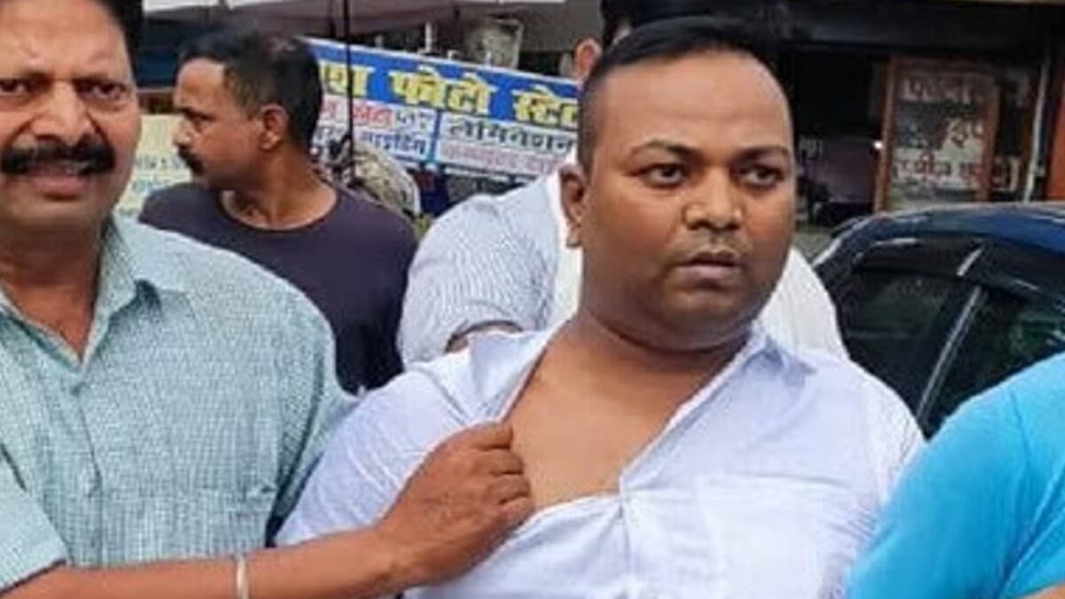 UP Nikay Chunav: बरेली की 15 नगर पंचायत और 2 नगर पालिका अनारक्षित, आंवला-नवाबगंज महिलाओं के हवाले UP Nikay Chunav: बरेली की 15 नगर पंचायत और 2 नगर पालिका अनारक्षित, आंवला-नवाबगंज महिलाओं के हवाले