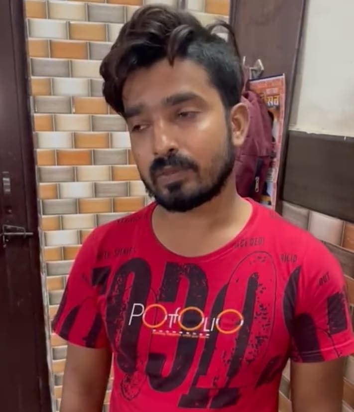 Bareilly News: बरेली में जामा मस्जिद को बम से उड़ाने की धमकी, गिरफ्तार युवक ने बताई चौंकाने वाली वजह