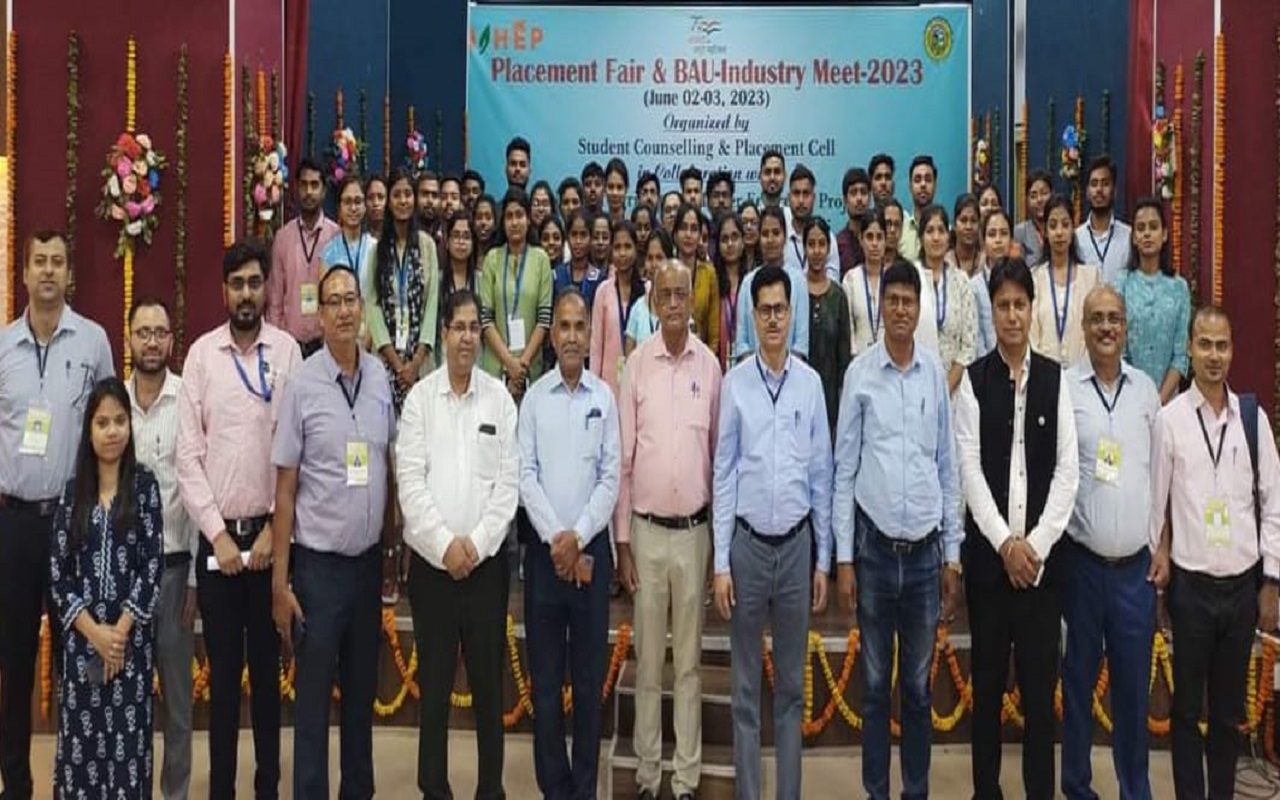 रोजगार मेला सह ‍‍BAU उद्योग मीट:झारखंड चैंबर के अध्यक्ष किशोर मंत्री बोले-इंटर्नशिप व रोजगार के लिए करेंगे MoU