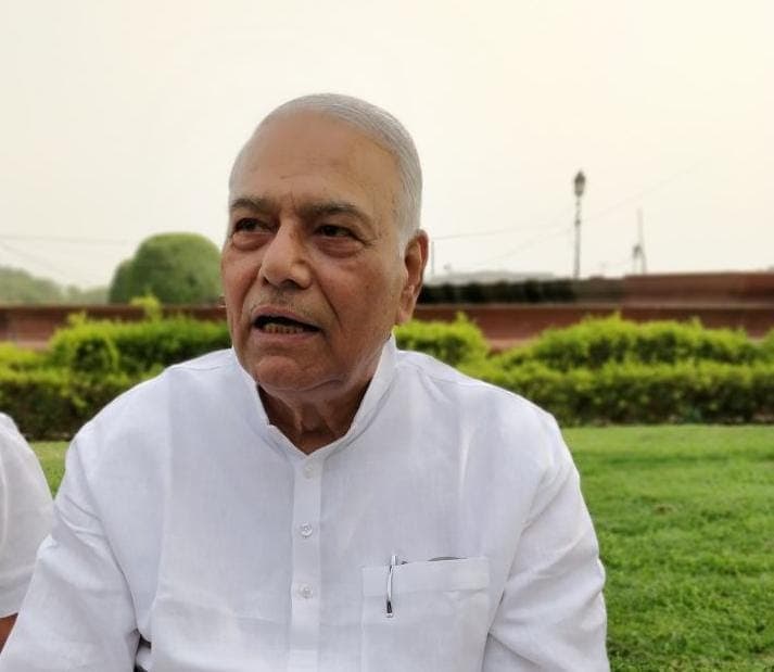 Bengal Chunav 2021 : मोदी-शाह को फायदा पहुंचाने के लिए बंगाल में हो रहा है आठ चरणों में चुनाव, TMC में शामिल होने के बाद बोले पूर्व BJP नेता Yashwant Sinha