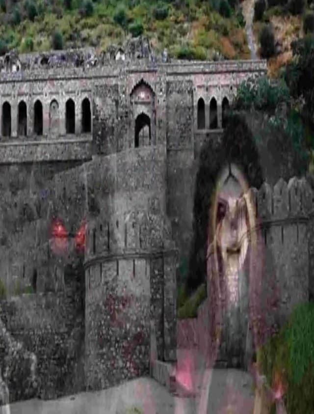 India Most Haunted Place: जानिए क्या है भानगढ़ किले की भूतिया कहानी
