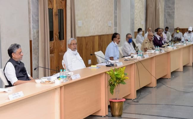 सीएम नीतीश कुमार ने प्रभावित जिलों के DM को दिया निर्देश, बाढ़ से हुई क्षति की रिपोर्ट तीन दिनों में तलब करें