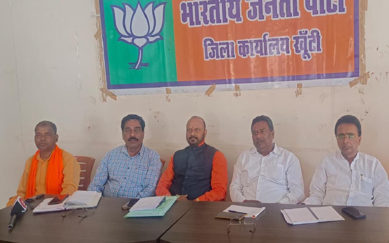 झारखंड की हेमंत सोरेन सरकार पर बरसे विधायक नीलकंठ सिंह मुंडा, 11 अप्रैल को सचिवालय का घेराव करेगी बीजेपी