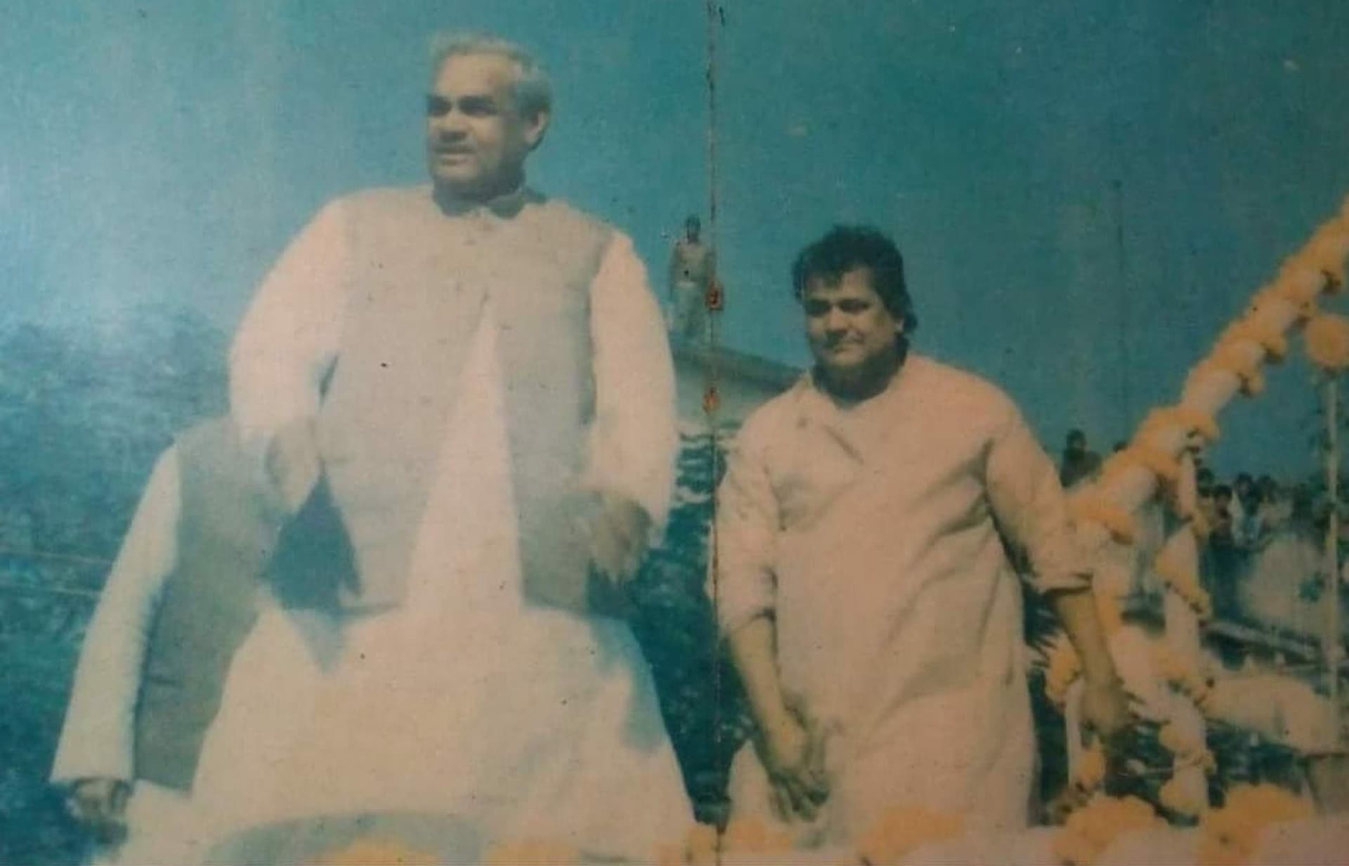 Atal Bihari Vajpayee Birthday : जब प्रधानमंत्री अटल बिहारी वाजपेयी को सुनने के लिए उमड़ पड़े थे बोकारोवासी Atal Bihari Vajpayee Birthday : जब प्रधानमंत्री अटल बिहारी वाजपेयी को सुनने के लिए उमड़ पड़े थे बोकारोवासी