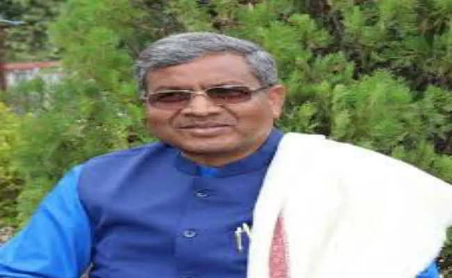 दलबदल मामला : कल तक विधायकों को रखना है पक्ष, ले रहे कानूनी सलाह