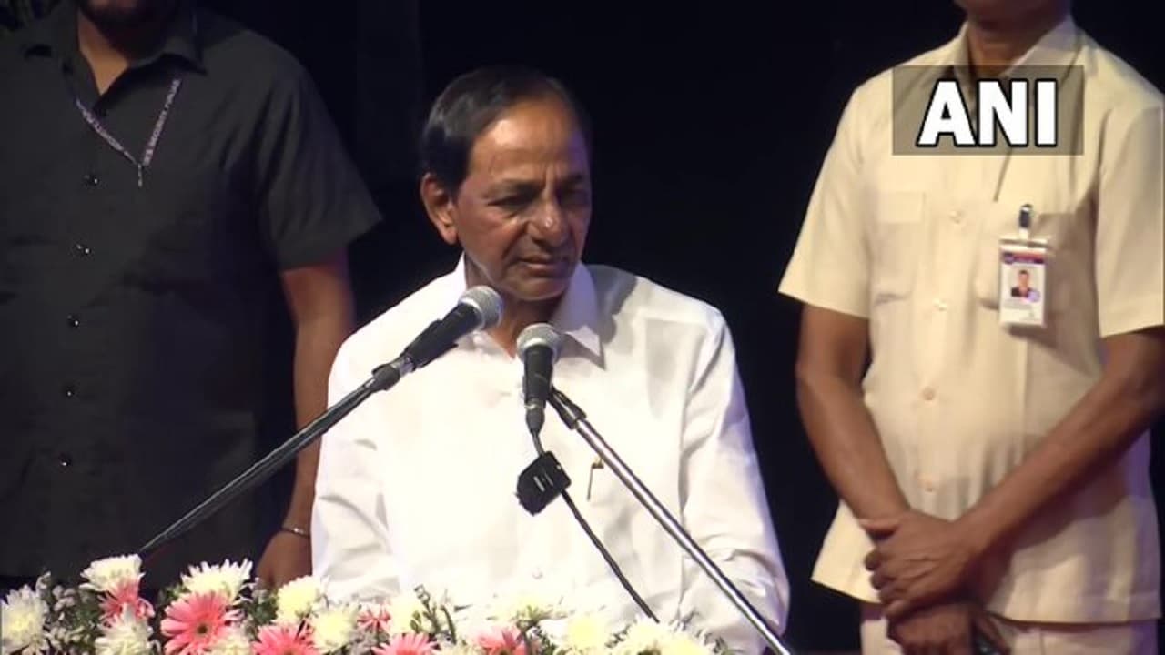 Farmers Issue: केजरीवाल के साथ पंजाब दौरे पर तेलंगाना के CM, बोले- किसान चाहें तो बदल सकते है सरकार