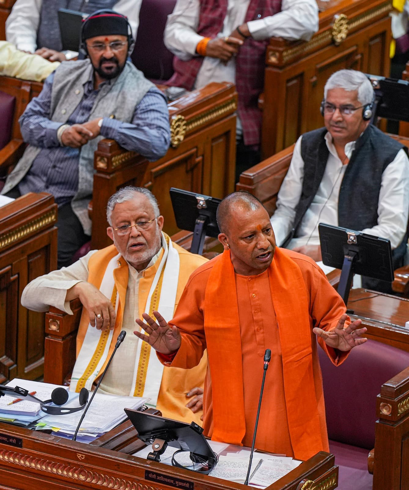 UP Budget 2023: सीएम योगी आदित्यनाथ ने शिवपाल यादव पर ली चुटकी, बोले- देखने पर महाभारत आता है याद, सपा ने छला