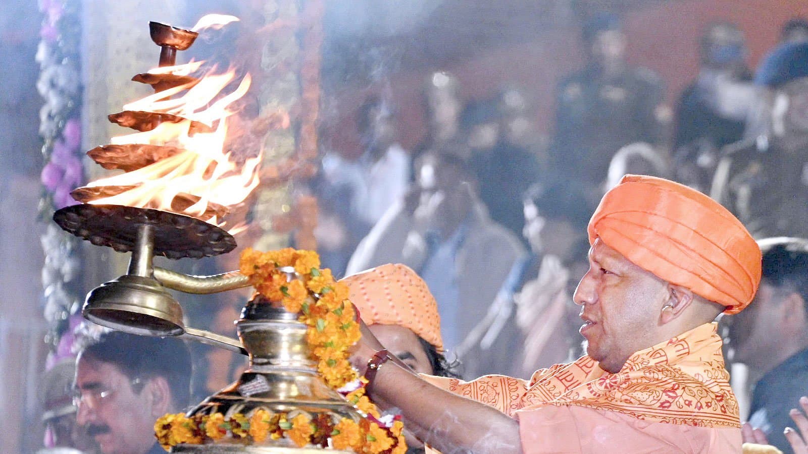 Ayodhya: सीएम योगी बोले- 80-90 के दशक में अराजकता का शिकार अयोध्या की बदली तस्वीर, अतिथि देवो भव: का करें पालन