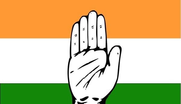 सिमडेगा जिला में महिला कांग्रेस अध्यक्ष ने सुनी ग्रामीणों की समस्याएं